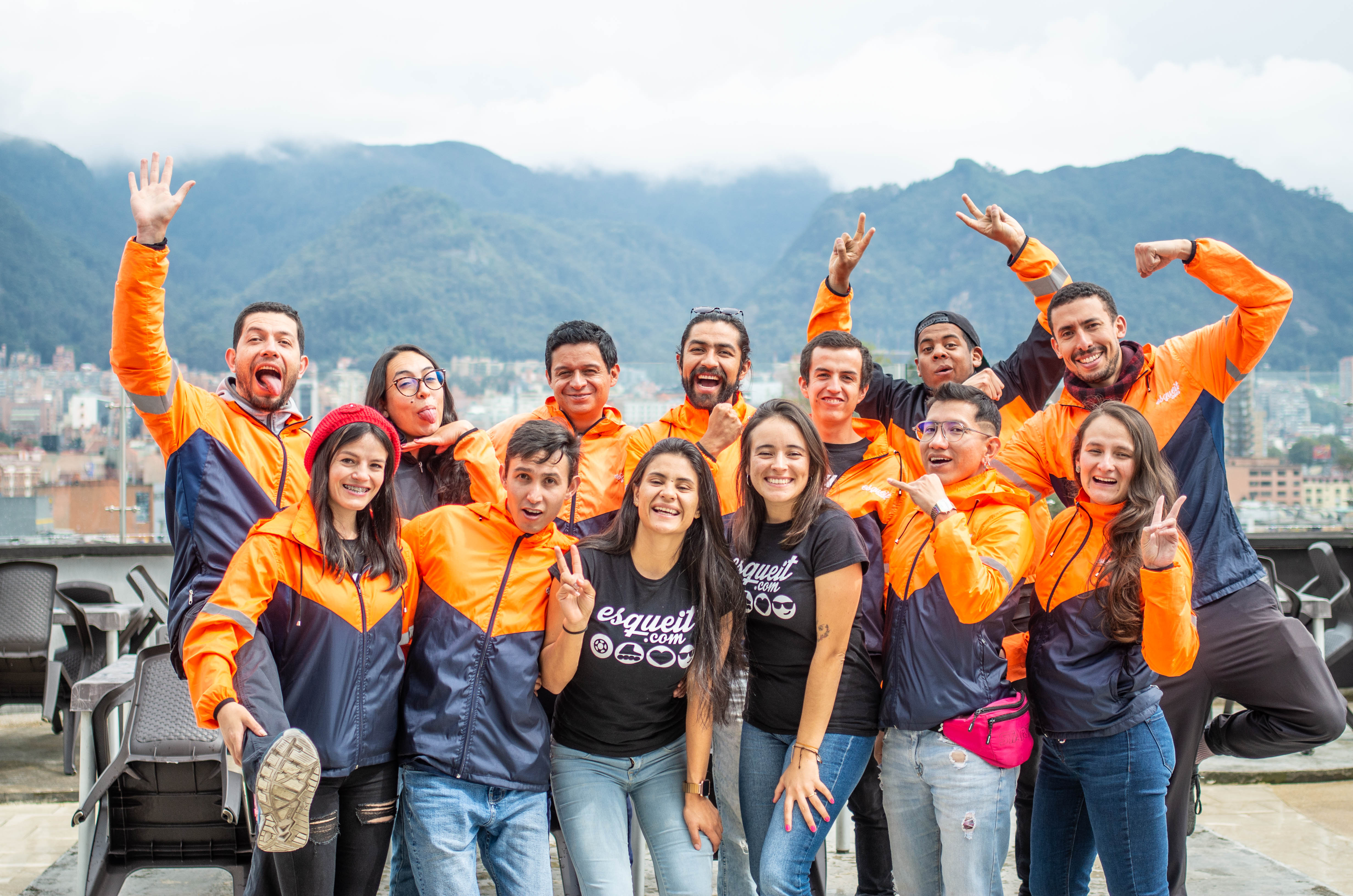 Equipo de entrenadores de patinaje esqueit.com en Bogotá